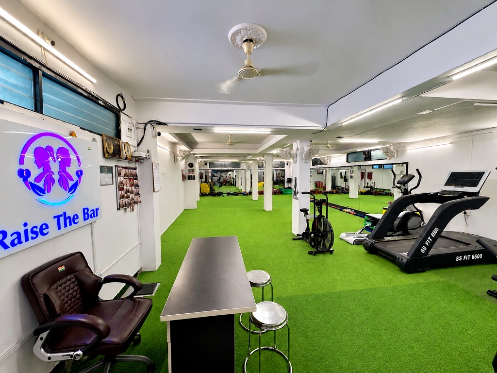Raise The Bar Women's Fitness Studio Environment